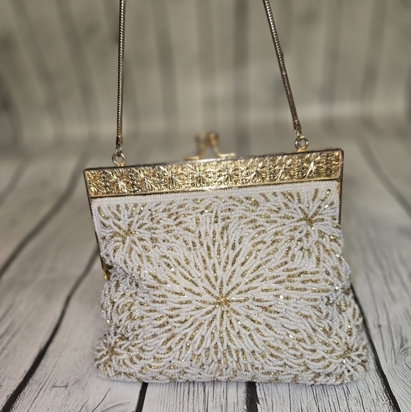 Beautiful Cavanagh Vintage Beaded Purse Hand Made  1960's - Picture 5 of 10